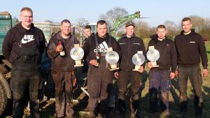 So sehen Sieger aus: Diese Teilnehmer schnitten beim Koppelrennen am besten ab oder wurden „Crash-König“.