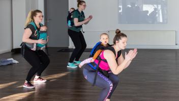Dorte Wellmann bietet in Wallenhorst und Bramsche Kangatraining an - was ist das, wer nutzt das?