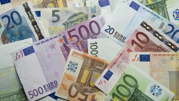 Mehrere Millionen Euro an Lottomitteln werden durch Brandenburger Ministerien freihändig vergeben. 