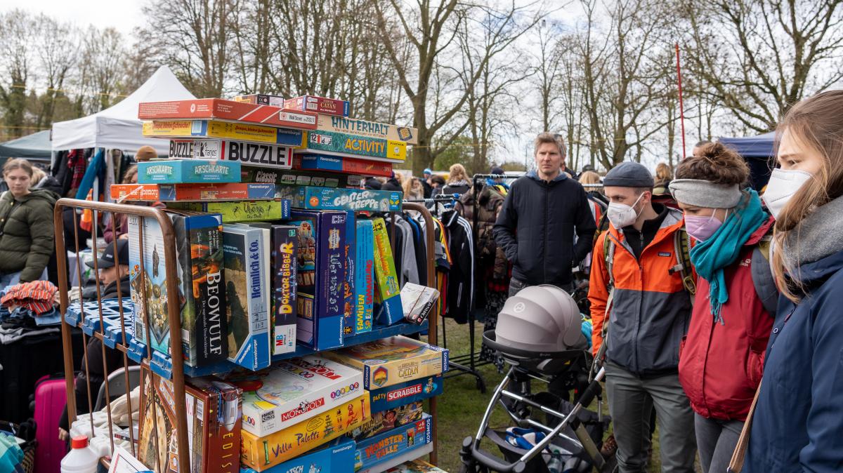 Flohmarkt am Moskaubad in Osnabrück am 23. April NOZ
