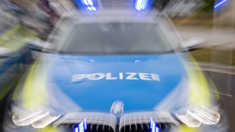 Blaulicht auf Streifenwagen