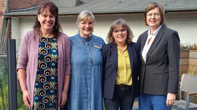 Soroptimist International Club spendet an drei Itzehoer Projekte SHZ