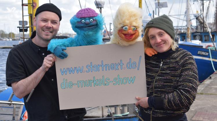 Haben eine Crowdfunding-Kampagne für die Murkel-Fernsehsendung gestartet: der Rostocker Musiker Sascha Sauerborn und die Zirkuspädagogin und Puppenspielerin Alexandra Mattausch.