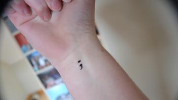 Semikolon Tattoo