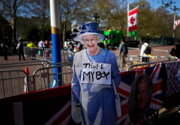 Die Queen wäre stolz: Am Samstag wird King Charles zum neuen Monarchen gekrönt, nachdem seine Mutter im September gestorben war. Mehrere deutsche Sender übertragen live. Die Queen wäre stolz: Am Samstag wird King Charles zum neuen Monarchen gekrönt, nachdem seine Mutter im September gestorben war. Mehrere deutsche Sender übertragen live.