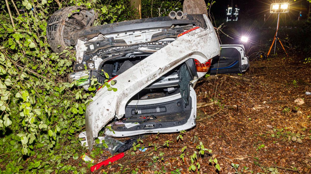 Fahrer Bei Unfall Auf Der B51 In Bohmte Schwer Verletzt | NOZ