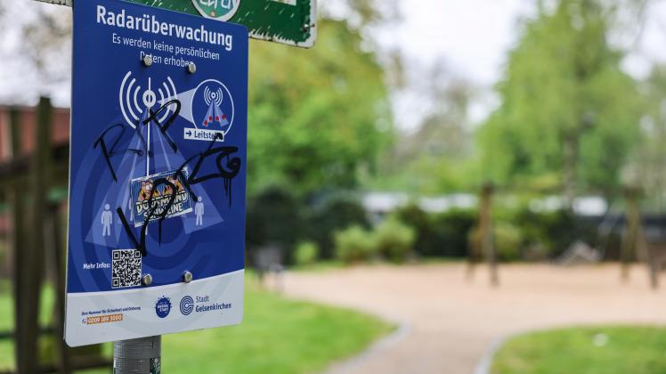Schild "Radarüberwachung" in Gelsenkirchen