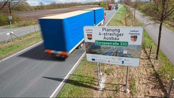 Niedersachsens Wirtschaftsminister Olaf Lies (SPD) spricht sich für den vierspurigen Ausbau der E233 zwischen Meppen und Cloppenburg aus.