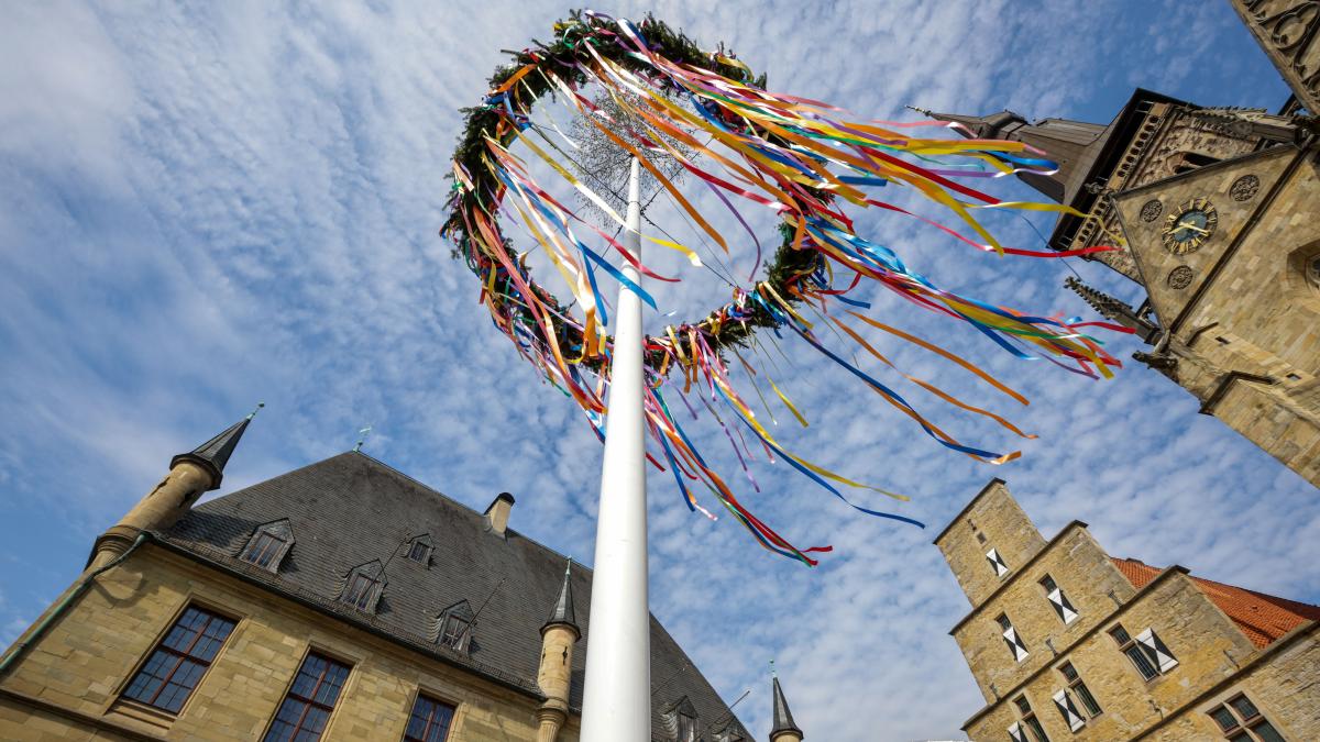 In Bildern: Aufbau der Maiwoche 2023 in Osnabrück gestartet | NOZ