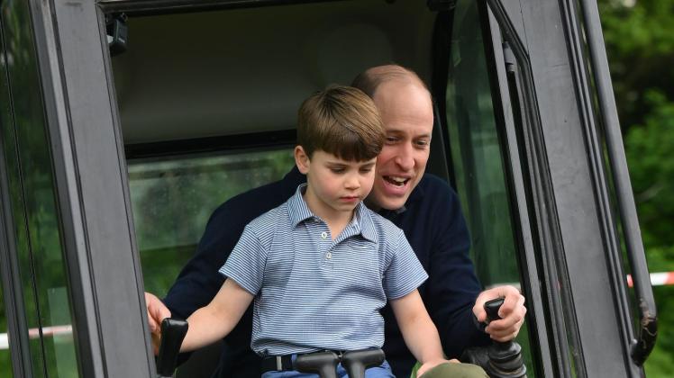 Prinz William mit George