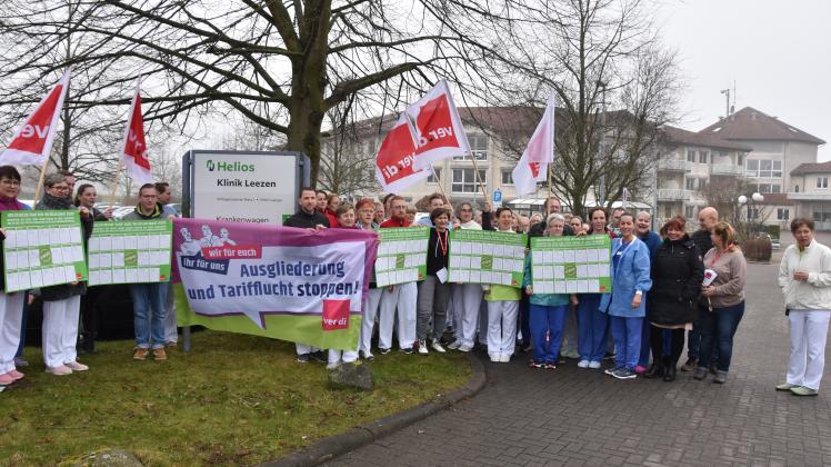 Gleiches Geld für die gleiche Arbeit: Beschäftigte der Helios-Klinik in Leezen fordern endlich den Konzerntarifvertrag.