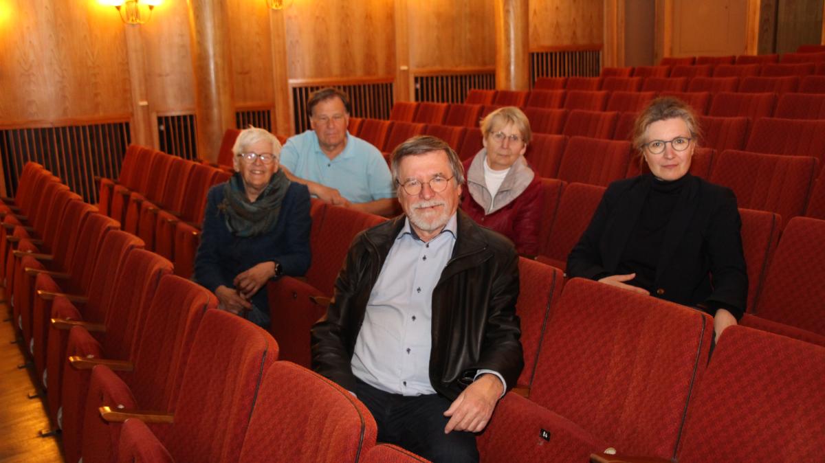 Spenden für StuhlSanierung im ErnstBarlachTheater Güstrow SVZ