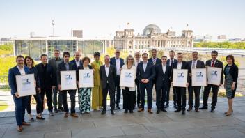Insgesamt sieben Unternehmen aus ganz Ostdeutschland wurden mit dem Wirtschaftspreis Vorsprung ausgezeichnet.