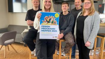 Das JAM-Team mit (von links) Noah Holtmann, Lucie Rehfeld, Jannis Henning, Karsten Streeck und Lisa Schulte freut sich auf viele Anmeldungen zum Ferienprogramm 2023.