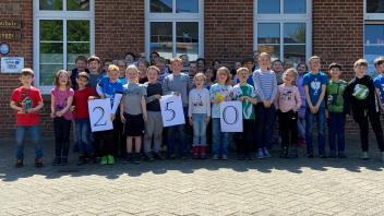 Die Grundschule Habbrügge in Falkenburg feiert dieses Jahr ihr 250. Jubiläum.