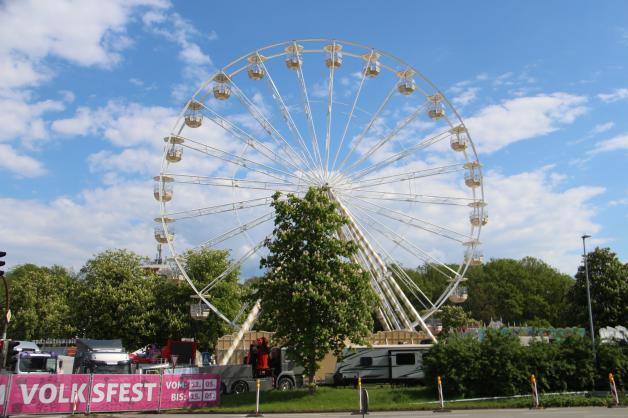 In Papenburg ist der Maimarkt gestartet