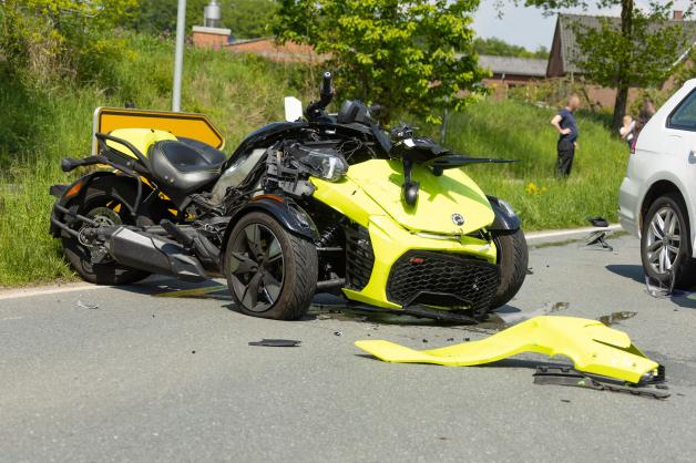 Trike Und Auto Stoßen In Melle Zusammen – Zwei Verletzte | NOZ