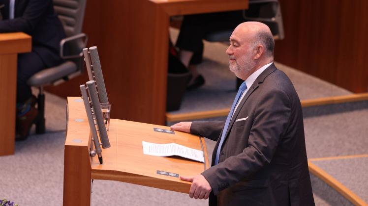 Ron Prosor