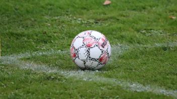 Fußball-Symbolbild