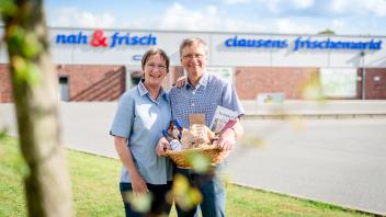ADVERTORIAL-Nah-und-frisch-Clausen-Husby-Volker-Sibylle-Clausen