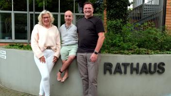 v.l.n. re. Ratsfrau Barbara Asmussen- Fraktionsvorsitzender Thomas Dethleffsen-Ratsherr Timo Schwendke- CDU