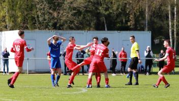 Die A-Junioren des FC Förderkader bejubeln den Einzug ins Landespokalfinale.