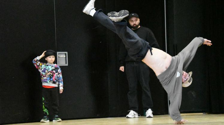 Es gab nicht nur Geld, es wurde auch eine tolle Show geboten, zum Beispiel von den Breakdancern der Osnabrooklyn Crew.
