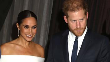 May 17, 2023: PRINCE HARRY and his wife MEGHAN MARKLE were involved in a near catastrophic car chase with paparazzi phot
