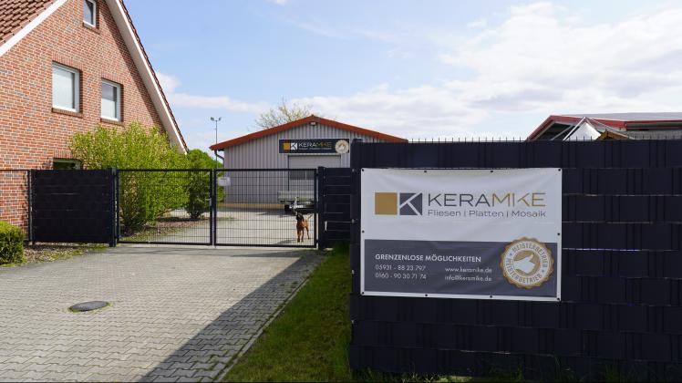 An der Lilienthalstraße 15 im Gewerbegebiet Meppen-Nödike befindet sich der Firmensitz der Keramike GmbH. Der Fliesenleger-Meisterbetrieb ist zahlungsunfähig und musste ein Insolvenzverfahren beantragen.