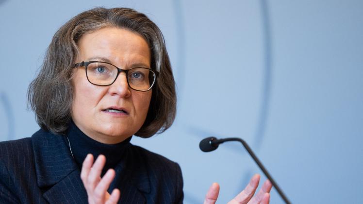 Ina Scharrenbach