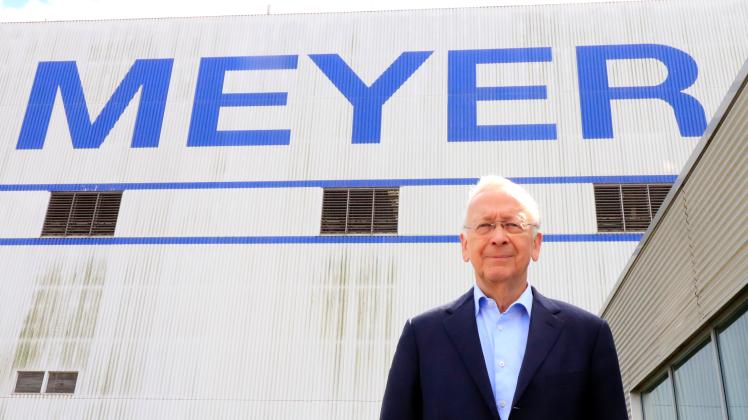 Bernard Meyer im Mai 2023 zu seinem 50-jährigen Werftjubiläum und zu seinem 75. Geburtstag