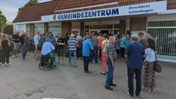Auf einer Informationsveranstaltung am 22. Mai informierte der Landkreis Rostock die Einwohner von Elmenhorst und Lichtenhagen Dorf über die geplante Flüchtlingsunterkunft in der Gemeinde.