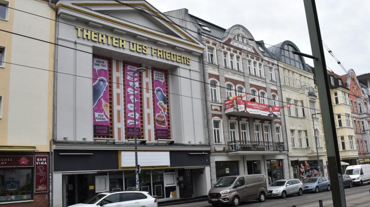 Das Theater des Friedens in der Doberaner Straße ist geschlossen. Inhaberin Sandra Elgeti hat alle Veranstaltungen gestrichen. 