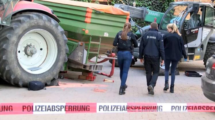 Tödlicher Unfall auf Landwirtschaftbetrieb in Duvensee