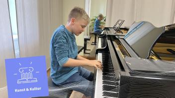 Vincent Vogel aus Rostock spielt zum ersten Mal Klavier im Bundesfinale