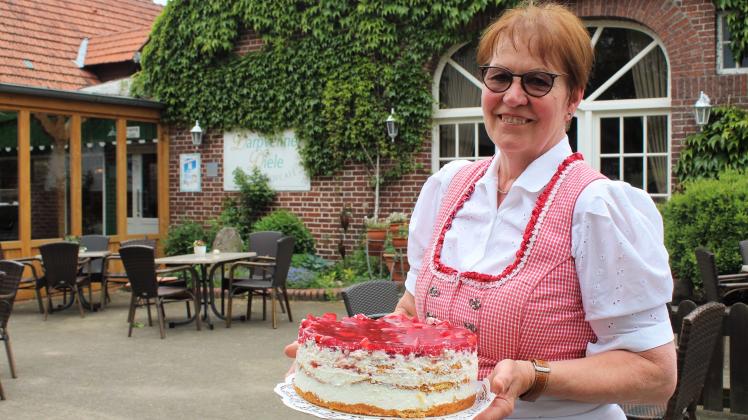Darpvenner Diele, 25 Jahre, Elke Dahl