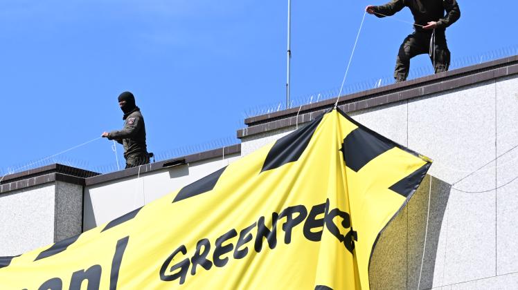Landtag Niedersachsen - Protestaktion Greenpeace - SEK