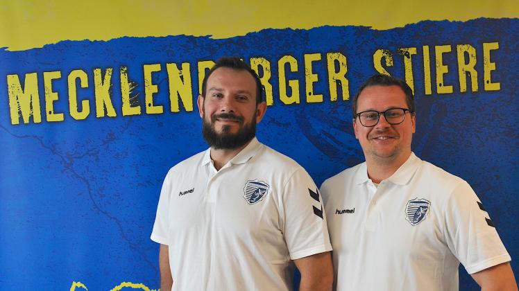 Stiere-Trainer Teo Evangelidis und Robert Schneidewind