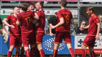 Finale im Fußball-Bezirkspokal 2023: SV Hansa Friesoythe gegen SC Melle 1:2