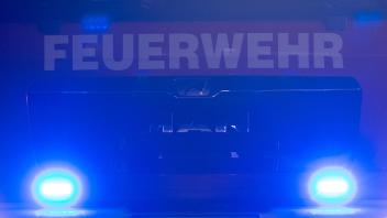 Kirchlengern, Deutschland 08.11.2019: Symbol Feuerwehreinsatz , Kirchlengern Nordrhein-Westfalen Deutschland *** Kirchle