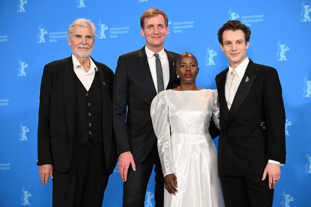 Peter Simonischek (links) war im Februar noch zu Gast auf der Berlinale 2023 - für den Film „Der vermessene Mensch“.