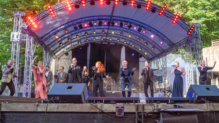 Saisonstart Freilichtbühne Tecklenburg  mit Pfingstgala Musical meets Pop