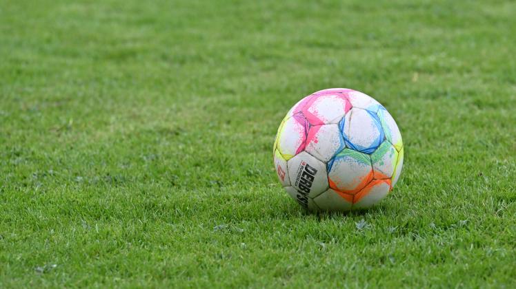 Fu�ball, Bezirksliga Weser-Ems 5, Saison 2022/2023, Spvg. F�rstenau - SW Kalkriese, 