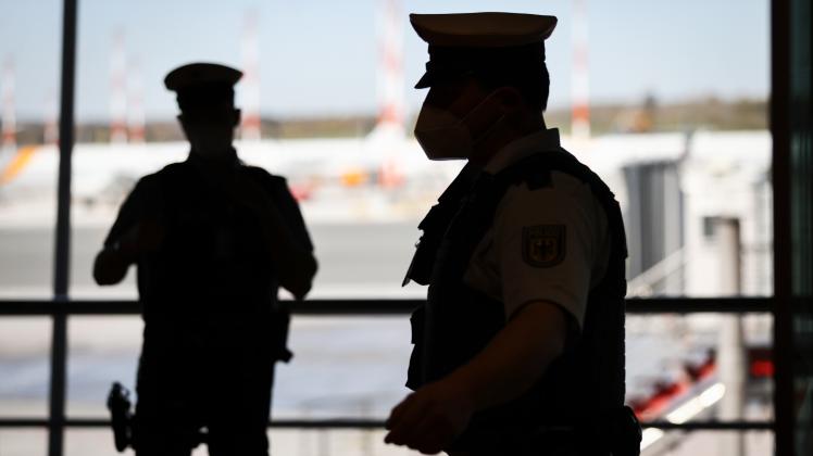 Coronatest-Kontrollen am Flughafen