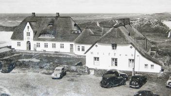 Das Haus am Kliff in den 1950-er Jahren: Hier empfing Clara Tiedemann illustre Gäste.