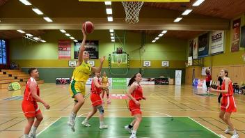 Basketball I Damen I Regionalliga Nord l SC Rist Wedel - Osnabruecker SC I 10.Spieltag I Saison 2022-2023 I 10.12.2022 I