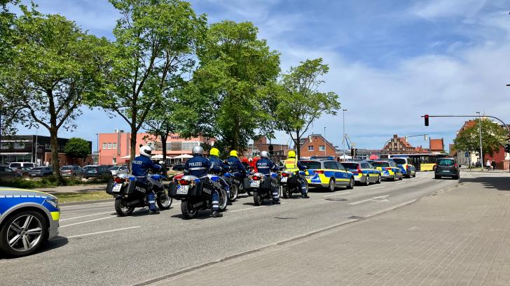 Polizeikolonne