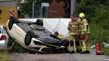 In Bremen hat ein Taxifahrer einen Unfall verursacht.