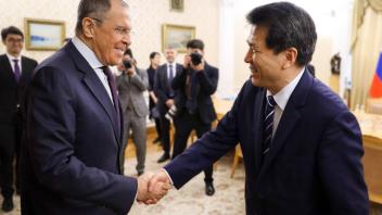 Russian Foreign Minister Sergey Lavrov meets with the Special Representative of the Government of China for the Eurasian