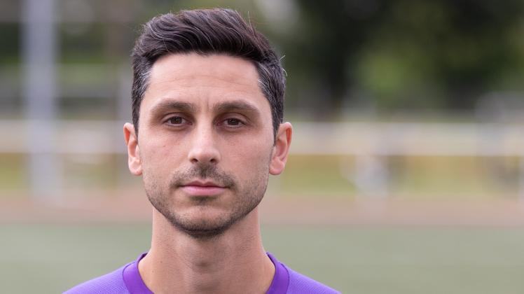 14.07.2022 Gesmold. NOZ.Fußball SV Viktoria Gesmold 1. Herren.Hier: Oliver Ioannou (20) Spieler Trainer